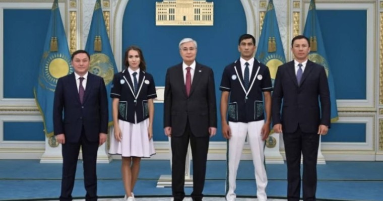 Президент Тоқаев Олимпиададан кейін қазақстандық спортшылар мен жаттықтырушыларды марапаттады