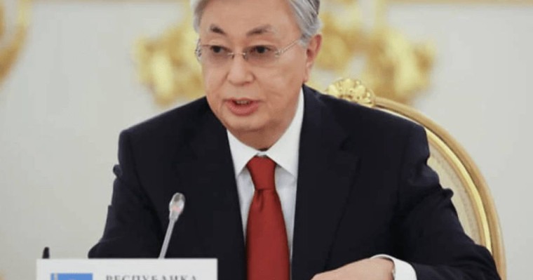 Мемлекеттік тілді оқымаған және тиісті деңгейде меңгермегендер тіл білмегені үшін қысым көрмеуге тиіс – Тоқаев