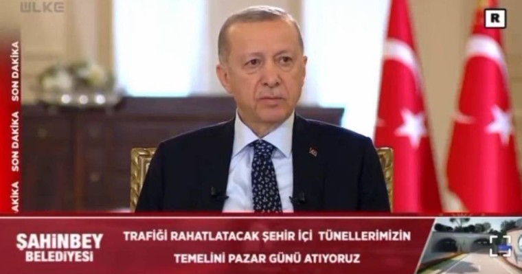 Тікелей эфирде Ердоғанның жағдайы күрт нашарлап кетті (видео)