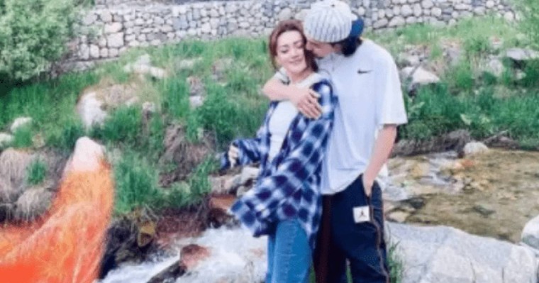 "Ерке менен айырылып қалды": Ерке Есмаханның бұрынғы жігіті алғаш рет өз шындығын айтты (видео)