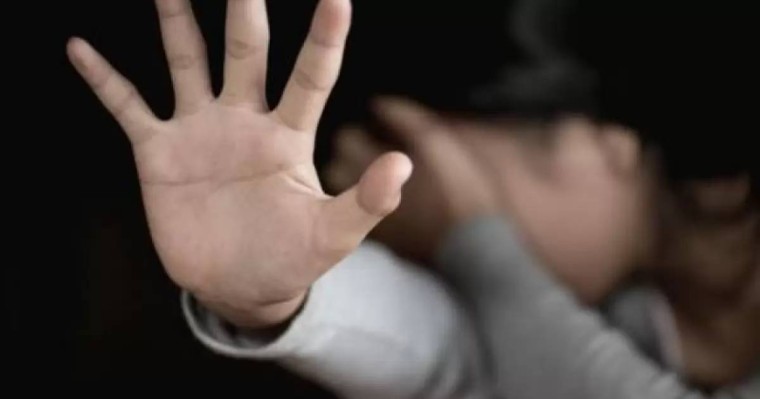 Атасы туған немересін бес жасынан бастап зорлап келген