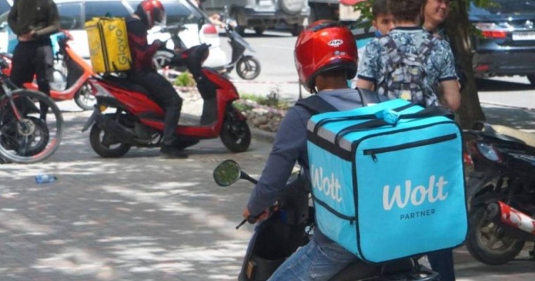 Шілдеден бастап қазақстандық курьерлер мен такси жүргізушілері салық төлейді