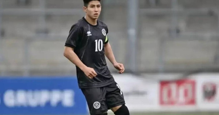 Министр келесі жылы «Челсиге» ауысатын Дастан Сәтбаевтың Қазақстанда оқитынынан үмітті