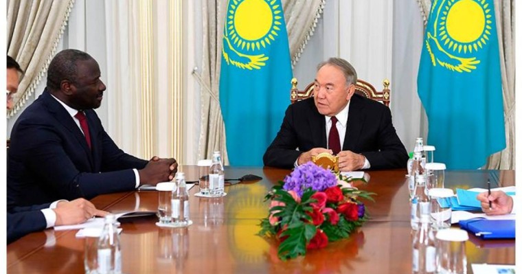 纳扎尔巴耶夫会见全面禁止核试验条约组织执行秘书泽尔博