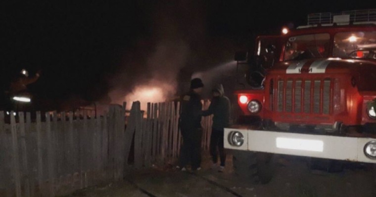 Қостанай облысында өртенген саяжайдан үш адамның мәйіті табылды