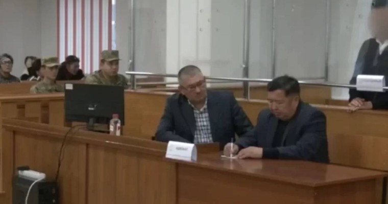 "Мәйітті қала сыртына апарып, жерге көмген": Көкшетауда өз басшысын өлтірген қызметкерге үкім шықты