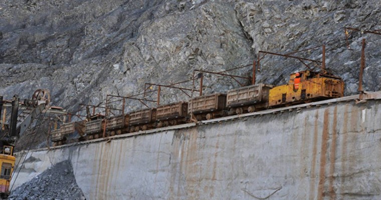 Қазақстанның алтынды кенін Қытайға заңсыз тасығандар ұсталды