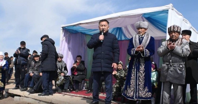 «Бұл ұсынысты 40 жыл күттік»: Қапшағайға Қонаевтың аты беріледі дегенді естіген ел алман бәйге өткізді