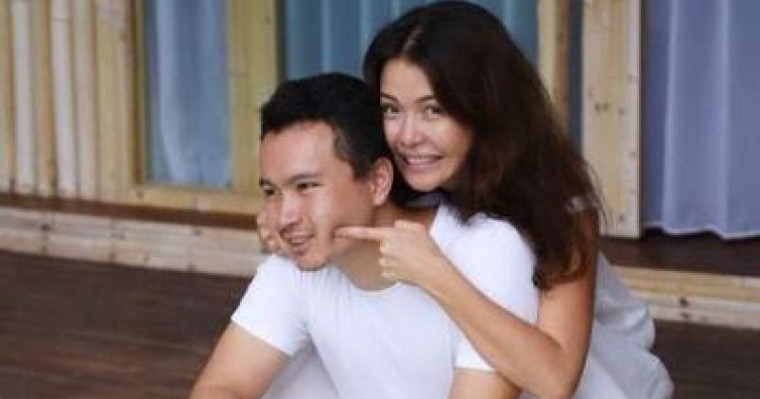 Әсел Сәдуақасова жігітін көрсетті