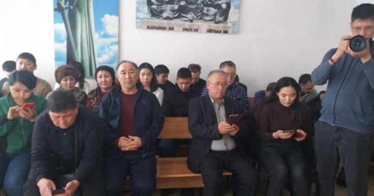 Мұсаханұлы мен Әлімұлының сотына барған белсенділер "полицияға бағынбады" деп жазаланды