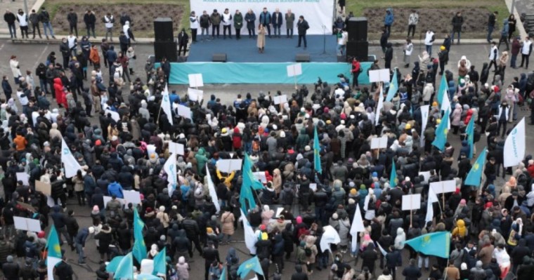 «AMANAT» партиясы Президент Жолдауын қолдау мақсатында митинг өткізді