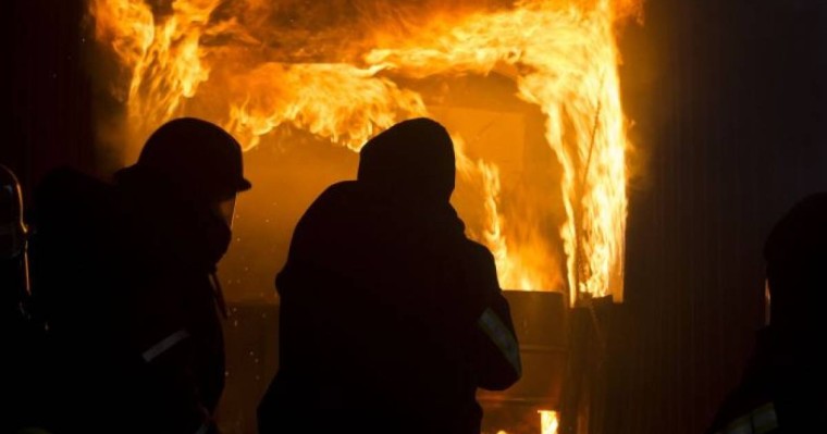 350 тұрғын үйлерін тастап, қашып шықты