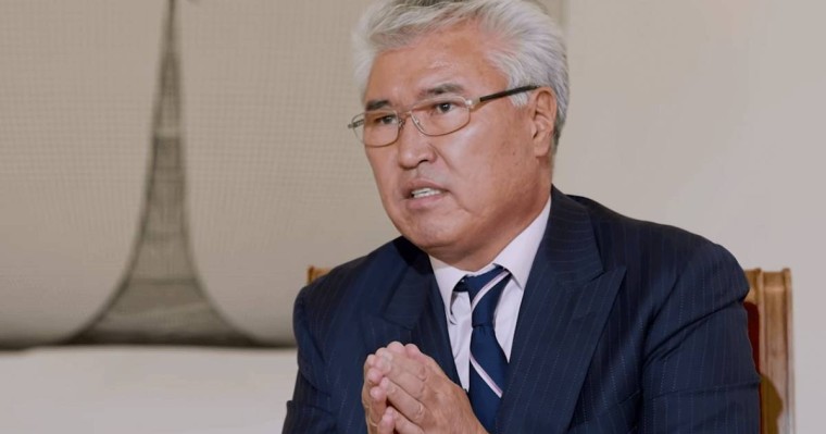 Сотта адвокат Арыстанбек Мұхамедиұлының жазасын үйқамаққа ауыстыруды сұрады