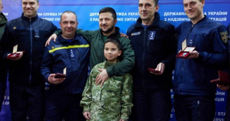 Зеленский мен Украина халқын Нобель сыйлығына ұсыну қарастырылады