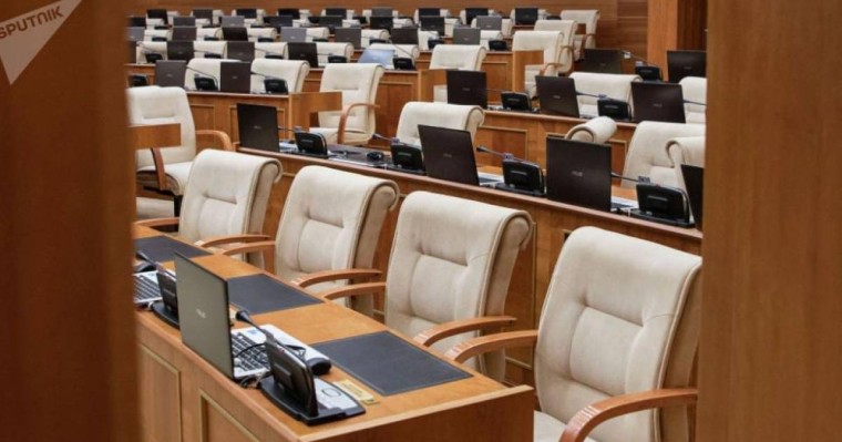 Қасым-Жомарт Тоқаев партия мен мәслихатқа да өзгерістер енгізді