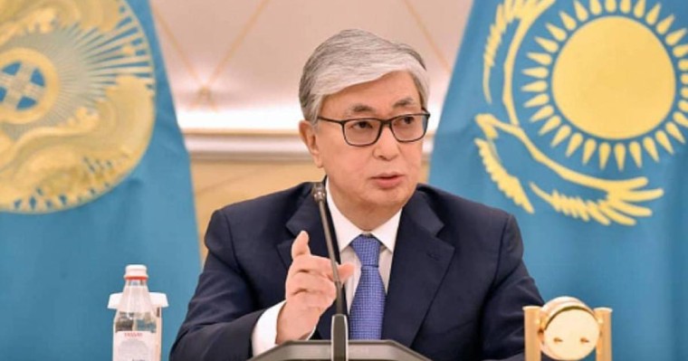 Президент туыстарының басшылық қызметтер атқаруына тыйым салынады