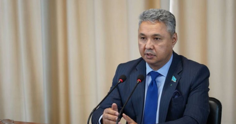 Перуашев мемлекеттің ақшасына шалқып өмір сүргісі келетін шенеуніктерге шүйлікті