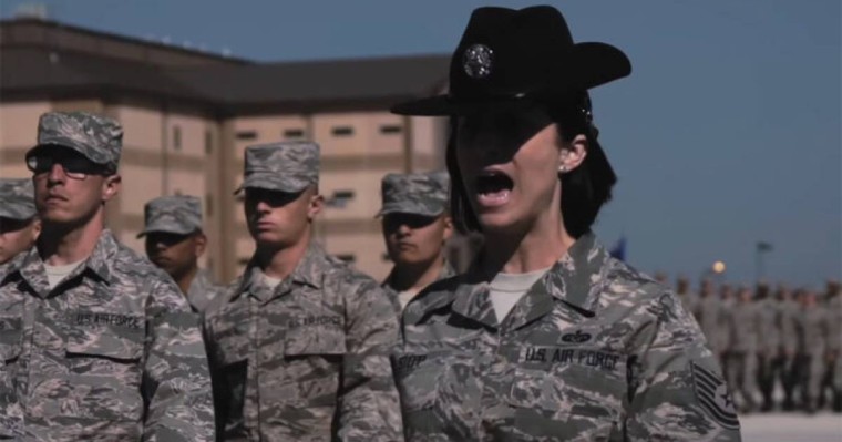 Қазақстандық қыз АҚШ-тың әскерінде сержант атанды