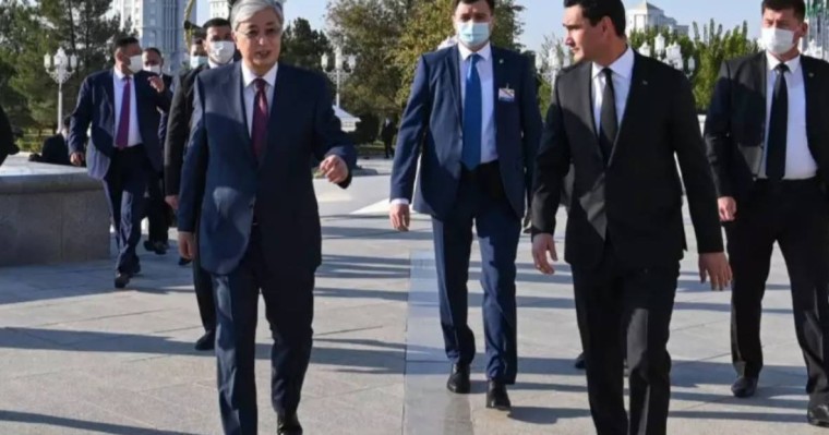 Мемлекет басшысы Түрікменстанның жаңа сайланған Президентімен сөйлесті