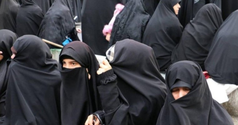 Иранда хиджаб кимеген әйелдерді анықтайтын камералар орнатылуда