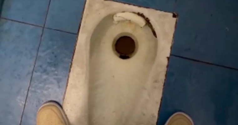 Алматы стадионындағы әжетхана шетелдік қонақтарды шошытты