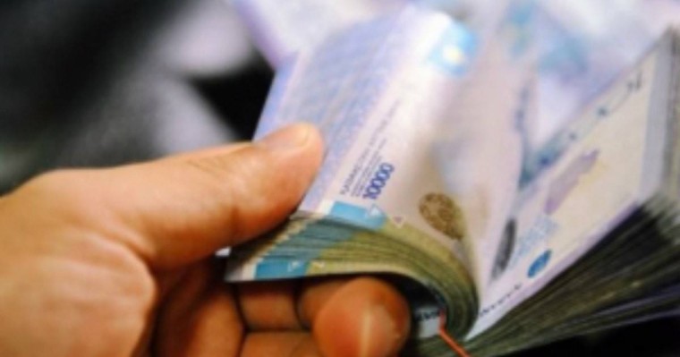 Алматыда қылмыстық топ жалған фирмалар арқылы 3,9 млрд теңгені қолма-қол ақшаға айналдырған