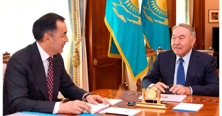 纳扎尔巴耶夫接见阿拉木图市长