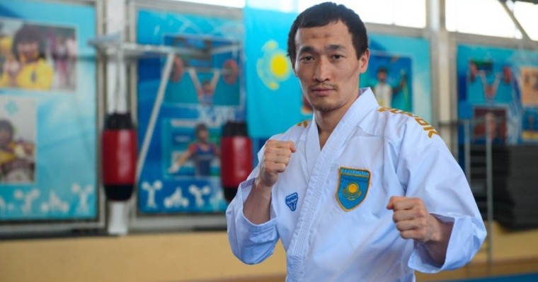 Шымкенттік спортшы әлемдегі ең үздік каратэші деп танылды