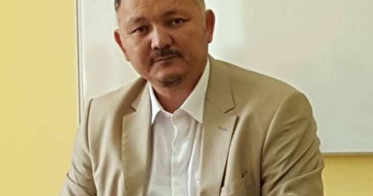 "Қыздардың арасында орамалды арабша тағу мода" дейді дінтанушы