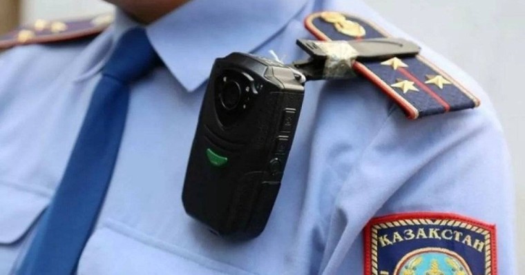 Ақтөбеде мас полицей көлікпен қағып кеткен ерлі-зайыптылар қаза болды