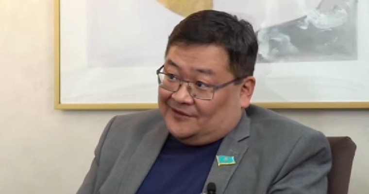 Министр Путинді боқтаймын деп жұмыстан кетті