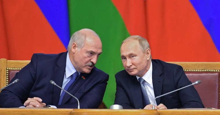 “Бәрін Мәскеуге жинау керек” - Лукашенко Путинмен кездесті