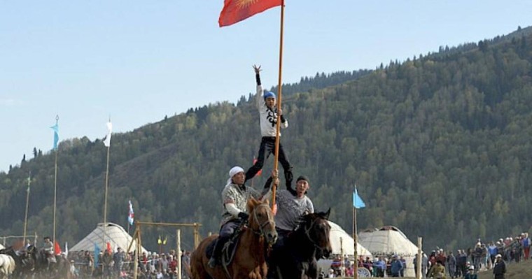 吉尔吉斯将举办游全国游牧民族传统运动会