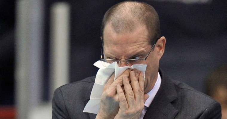 Адам өміріне аса қауіпті: түшкіргенде неге ауызды жабуға болмайды?