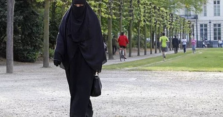 "Күйеуім басқа адам болып шықты": Салафизмге кірген әйел небір сұмдықты бастан кешкен