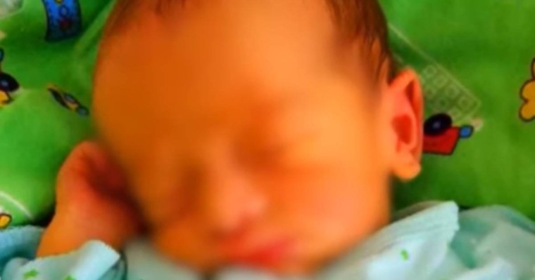 "Неліктен бір апта бойы емдемей, үйге жіберді": Алматы қаласының тұрғыны баласының өліміне дәрігерлерді кінәләйді - Қазақстан жаңалықтары