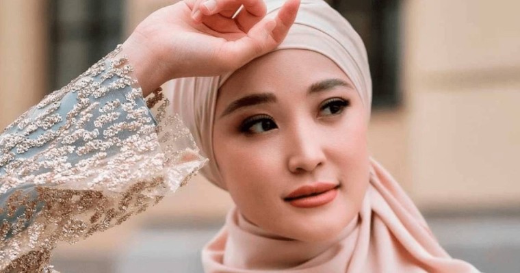 "Басым бос емес": Мөлдір Әуелбекова көпшілікті қызықтырып қойды