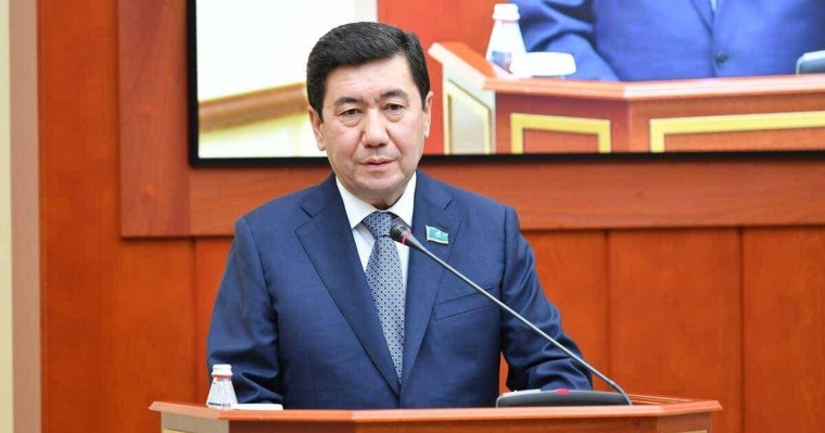 Ерлан Қошанов Мәжіліс төрағасы болып сайланды