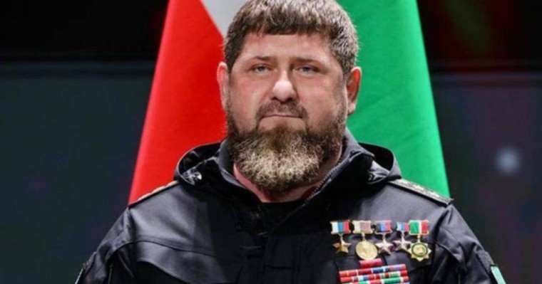 Рамзан Қадыровтың биліктегі 30-ға жуық туысы қандай қызмет атқарады?