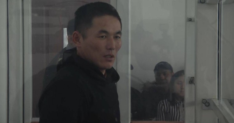 Сот "Қытайдан қашқан" Тәбәрікұлын елде қалдырды. Үкім қалай шықты?