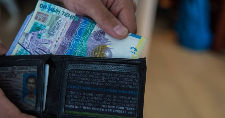 Қазақстанда студенттердің шәкіртақысы екі есеге көбейеді - Тоқаев