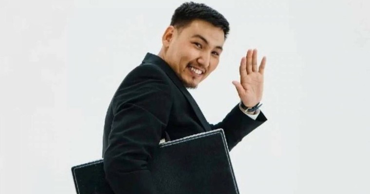 «Қазақтың Робин Гуды»: тағы бір қайырымдылық қорының жетекшісі айыпталуда