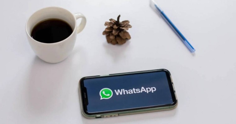 Специалисты рассказали об угрозе слежки через WhatsApp