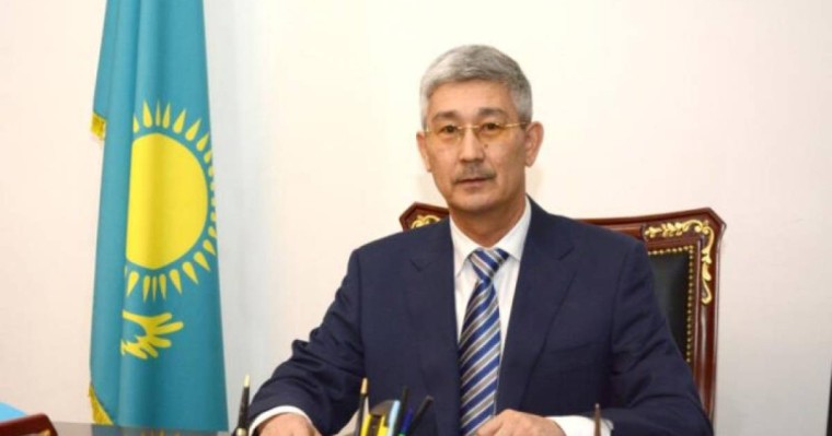 Әкім Ресей тіліндегі сұрақтарға да Мемлекеттік тілде жауап берді (видео)