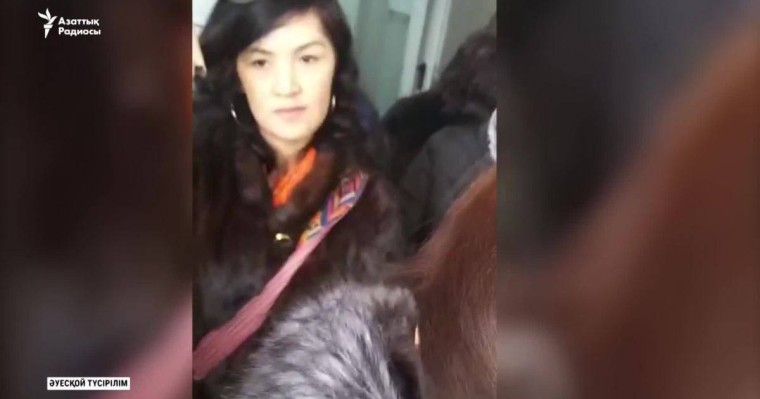 "Әкімдікте ашылған цехте" Азаттыққа шабуылдаған әйел істейді