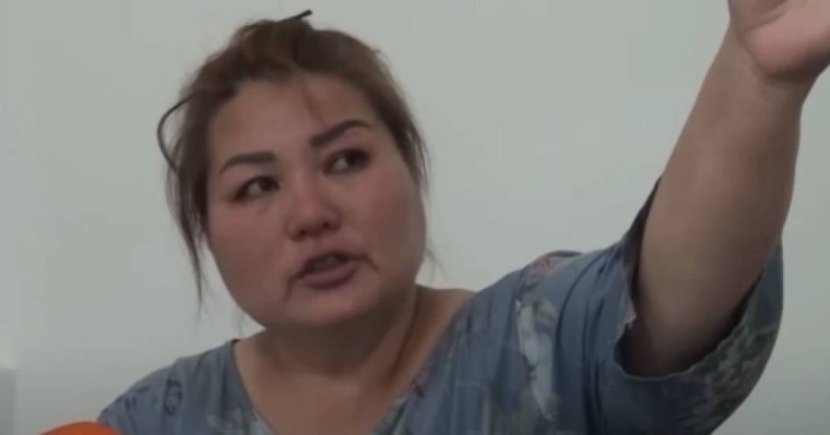 "Есінен тандыратын зат берген": Жамбыл облысында әйел оқушы қызын жігіттер топтасып зорлап кеткенін мәлімдеді