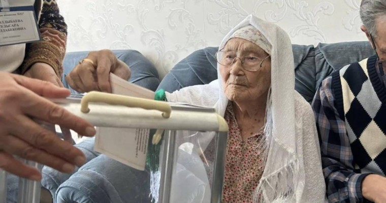 104 жастағы әже дауыс берді