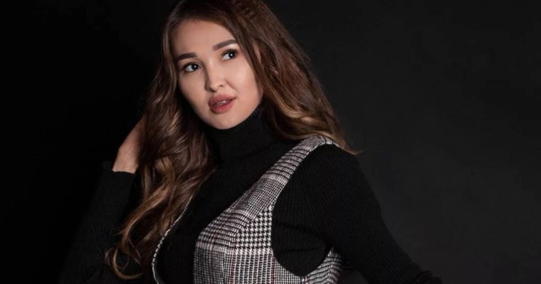 "Талай жігіт емді". Ақтаулық атышулы блогер омырауы туралы айтты (видео)