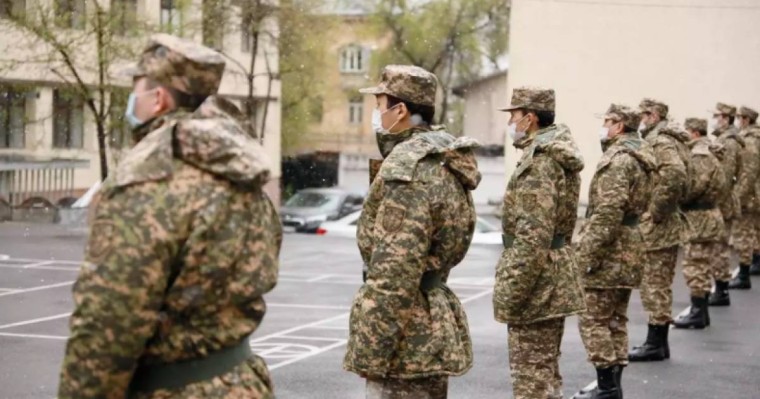 Қорғаныс министрлігі әскерилердің Украинаға жіберілетіні туралы қауесетті жоққа шығарды