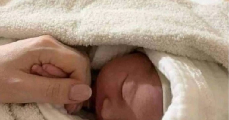 Киев метросында нәресте дүниеге келді